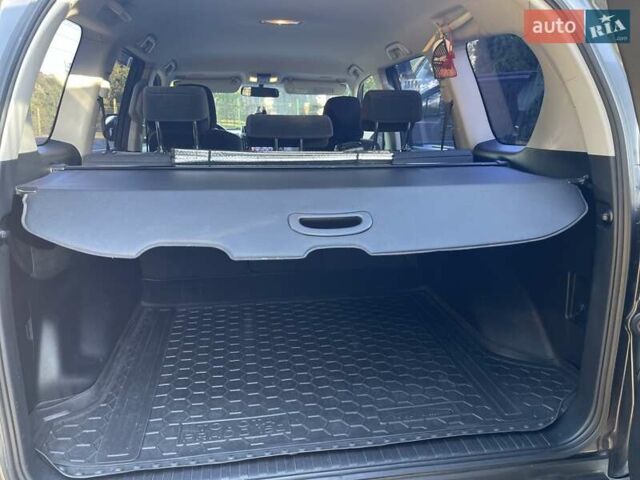 Серый Тойота Ленд Крузер Прадо, объемом двигателя 2.7 л и пробегом 238 тыс. км за 23558 $, фото 14 на Automoto.ua