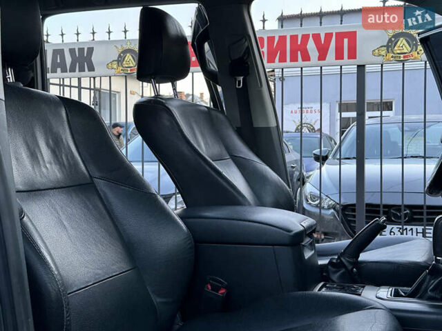 Серый Тойота Ленд Крузер Прадо, объемом двигателя 3 л и пробегом 259 тыс. км за 23500 $, фото 32 на Automoto.ua