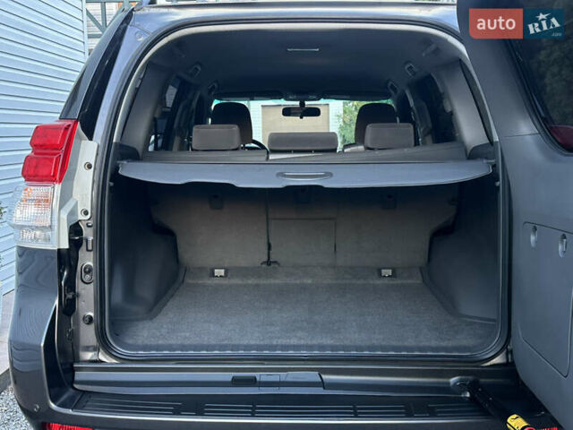 Серый Тойота Ленд Крузер Прадо, объемом двигателя 2.7 л и пробегом 173 тыс. км за 22900 $, фото 19 на Automoto.ua