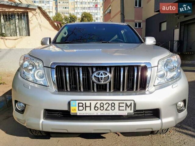 Сірий Тойота Ленд Крузер Прадо, об'ємом двигуна 3.96 л та пробігом 160 тис. км за 27000 $, фото 9 на Automoto.ua