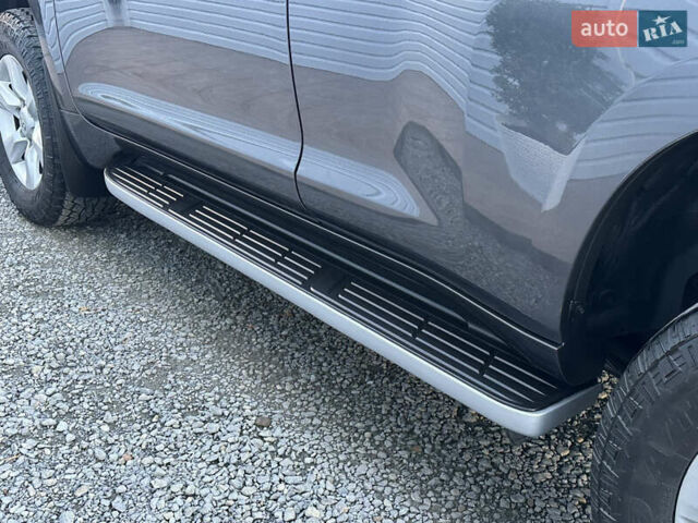 Серый Тойота Ленд Крузер Прадо, объемом двигателя 2.7 л и пробегом 173 тыс. км за 22900 $, фото 7 на Automoto.ua