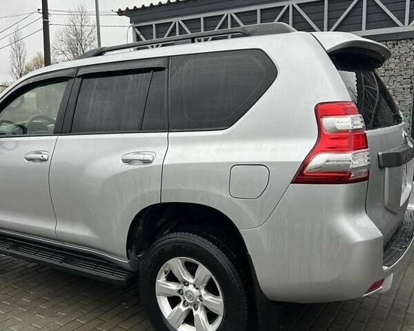 Серый Тойота Ленд Крузер Прадо, объемом двигателя 2.98 л и пробегом 242 тыс. км за 27300 $, фото 7 на Automoto.ua