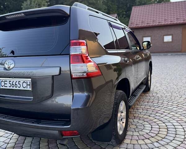 Сірий Тойота Ленд Крузер Прадо, об'ємом двигуна 3 л та пробігом 180 тис. км за 32000 $, фото 3 на Automoto.ua