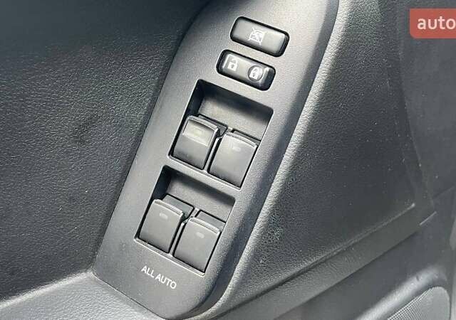 Серый Тойота Ленд Крузер Прадо, объемом двигателя 2.69 л и пробегом 181 тыс. км за 21690 $, фото 14 на Automoto.ua