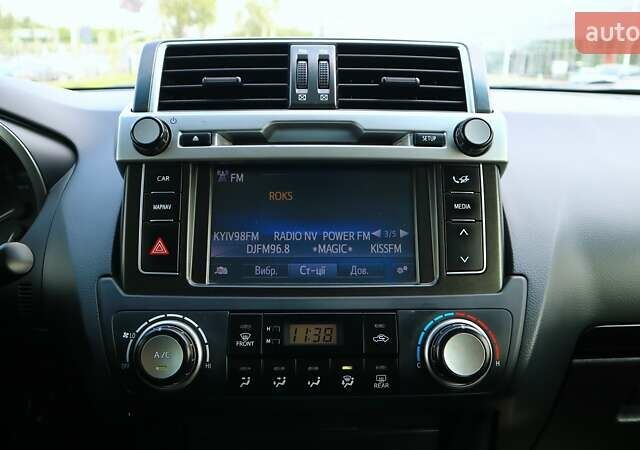 Серый Тойота Ленд Крузер Прадо, объемом двигателя 2.7 л и пробегом 249 тыс. км за 24382 $, фото 16 на Automoto.ua