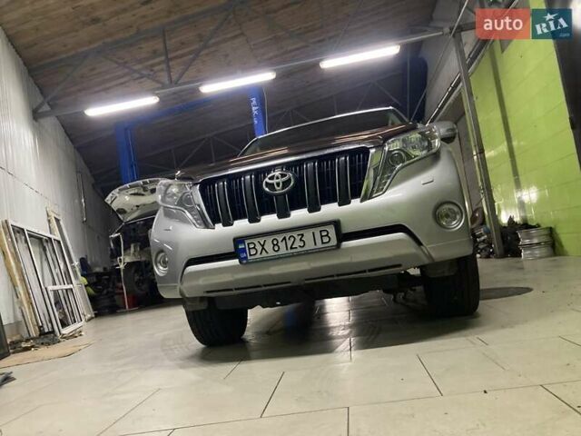Серый Тойота Ленд Крузер Прадо, объемом двигателя 2.69 л и пробегом 230 тыс. км за 25500 $, фото 11 на Automoto.ua