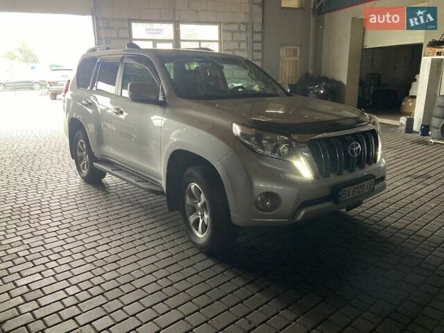 Серый Тойота Ленд Крузер Прадо, объемом двигателя 2.69 л и пробегом 230 тыс. км за 25500 $, фото 8 на Automoto.ua