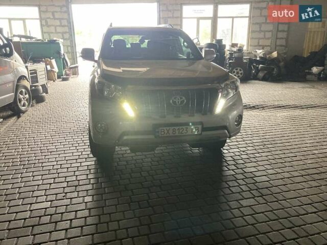 Серый Тойота Ленд Крузер Прадо, объемом двигателя 2.69 л и пробегом 230 тыс. км за 25500 $, фото 6 на Automoto.ua