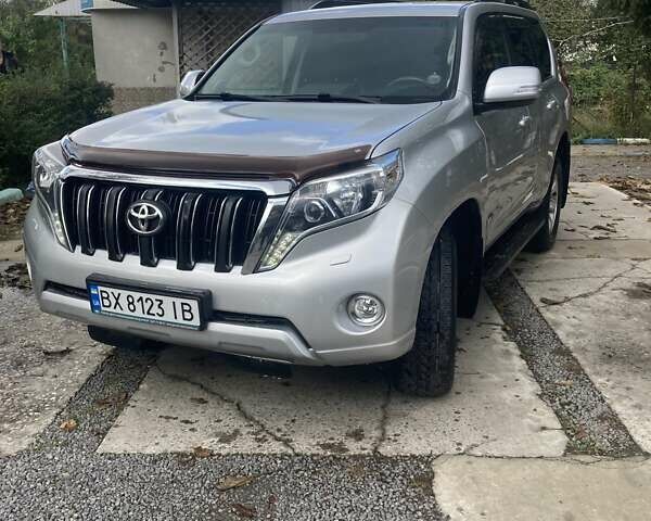 Серый Тойота Ленд Крузер Прадо, объемом двигателя 2.69 л и пробегом 230 тыс. км за 25500 $, фото 4 на Automoto.ua