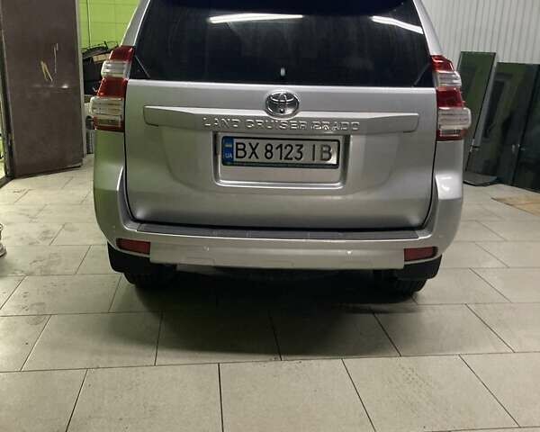 Тойота Ленд Крузер Прадо 2016 в Хмельницком на Automoto.ua Серый Тойота Ленд Крузер Прадо, объемом двигателя 2.69 л и пробегом 230 тыс. км за 27000 $, фото 21 на Automoto.ua