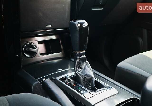 Серый Тойота Ленд Крузер Прадо, объемом двигателя 2.7 л и пробегом 249 тыс. км за 24382 $, фото 19 на Automoto.ua