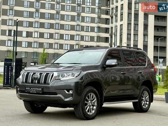 Серый Тойота Ленд Крузер Прадо, объемом двигателя 2.76 л и пробегом 125 тыс. км за 39950 $, фото 9 на Automoto.ua