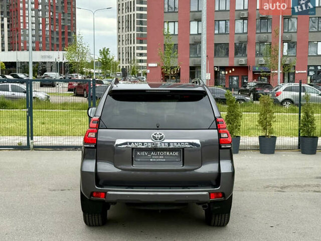 Серый Тойота Ленд Крузер Прадо, объемом двигателя 2.76 л и пробегом 125 тыс. км за 39950 $, фото 28 на Automoto.ua