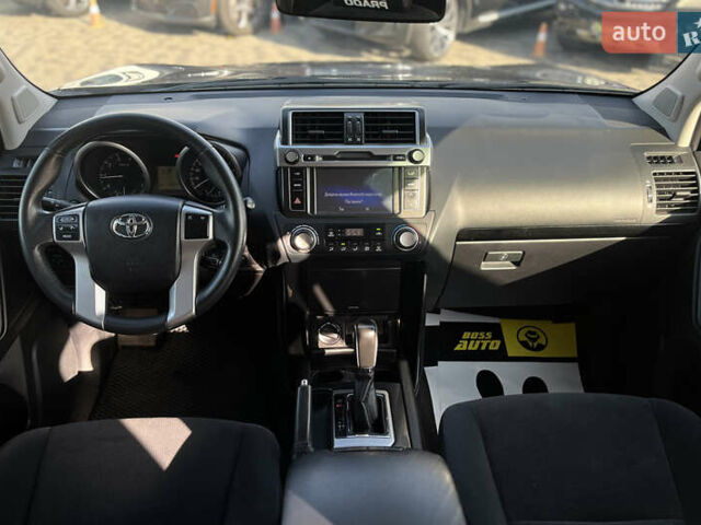 Серый Тойота Ленд Крузер Прадо, объемом двигателя 2.69 л и пробегом 134 тыс. км за 29300 $, фото 10 на Automoto.ua