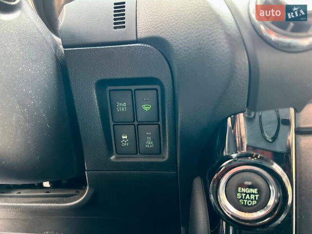 Сірий Тойота Ленд Крузер Прадо, об'ємом двигуна 2.76 л та пробігом 72 тис. км за 42000 $, фото 11 на Automoto.ua