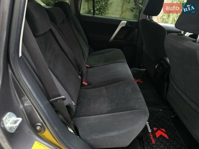 Сірий Тойота Ленд Крузер Прадо, об'ємом двигуна 2.7 л та пробігом 149 тис. км за 25499 $, фото 25 на Automoto.ua