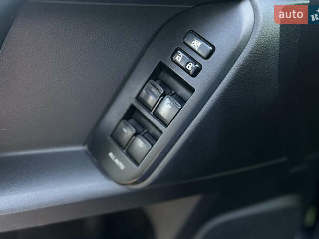 Серый Тойота Ленд Крузер Прадо, объемом двигателя 2.69 л и пробегом 134 тыс. км за 29300 $, фото 22 на Automoto.ua