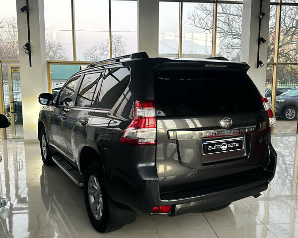 Сірий Тойота Ленд Крузер Прадо, об'ємом двигуна 2.76 л та пробігом 300 тис. км за 33000 $, фото 4 на Automoto.ua