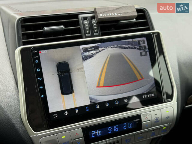 Серый Тойота Ленд Крузер Прадо, объемом двигателя 2.76 л и пробегом 125 тыс. км за 39950 $, фото 15 на Automoto.ua