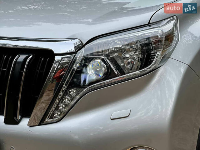 Сірий Тойота Ленд Крузер Прадо, об'ємом двигуна 2.76 л та пробігом 72 тис. км за 42000 $, фото 13 на Automoto.ua