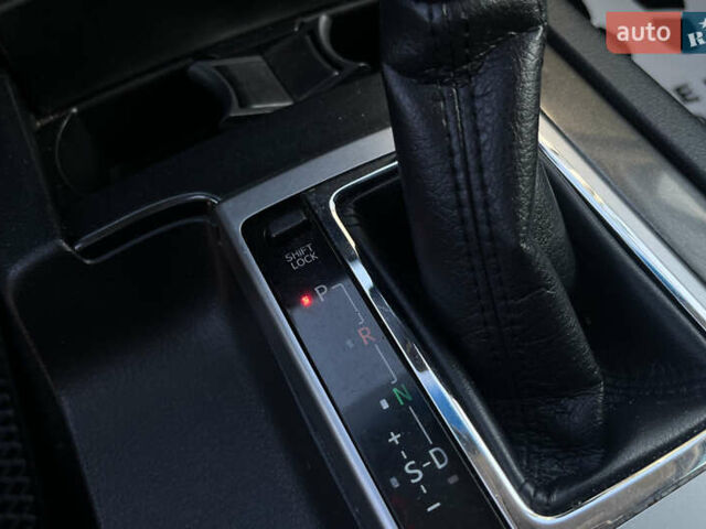 Серый Тойота Ленд Крузер Прадо, объемом двигателя 2.69 л и пробегом 134 тыс. км за 29300 $, фото 19 на Automoto.ua