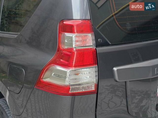 Сірий Тойота Ленд Крузер Прадо, об'ємом двигуна 2.7 л та пробігом 149 тис. км за 25499 $, фото 17 на Automoto.ua