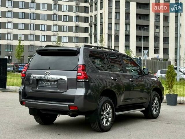 Серый Тойота Ленд Крузер Прадо, объемом двигателя 2.76 л и пробегом 125 тыс. км за 39950 $, фото 29 на Automoto.ua