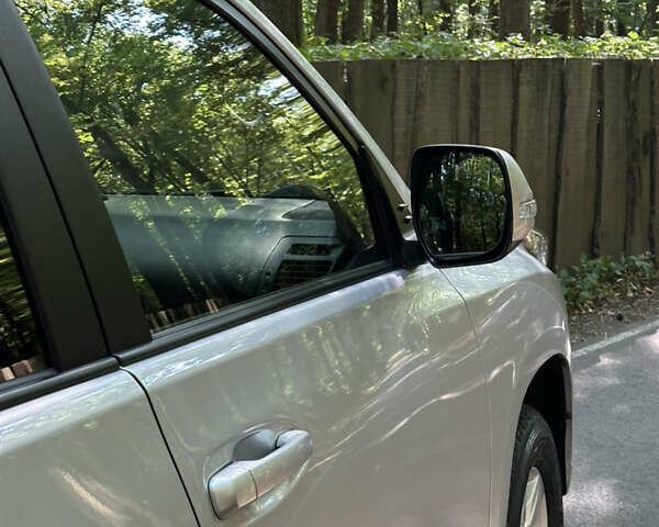 Сірий Тойота Ленд Крузер Прадо, об'ємом двигуна 2.76 л та пробігом 120 тис. км за 38100 $, фото 16 на Automoto.ua