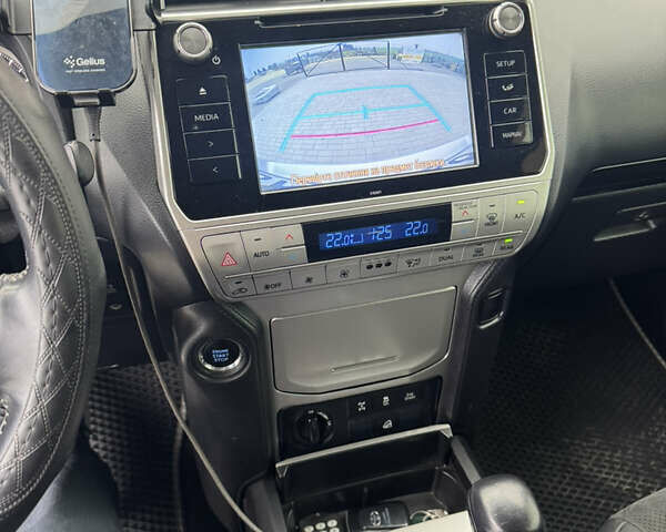 Серый Тойота Ленд Крузер Прадо, объемом двигателя 2.76 л и пробегом 242 тыс. км за 34000 $, фото 18 на Automoto.ua