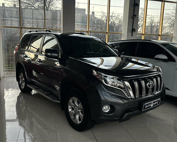 Сірий Тойота Ленд Крузер Прадо, об'ємом двигуна 2.76 л та пробігом 300 тис. км за 33000 $, фото 3 на Automoto.ua