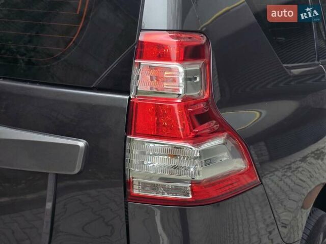 Сірий Тойота Ленд Крузер Прадо, об'ємом двигуна 2.7 л та пробігом 149 тис. км за 25499 $, фото 18 на Automoto.ua