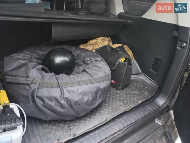Серый Тойота Ленд Крузер Прадо, объемом двигателя 2.7 л и пробегом 180 тыс. км за 26000 $, фото 10 на Automoto.ua