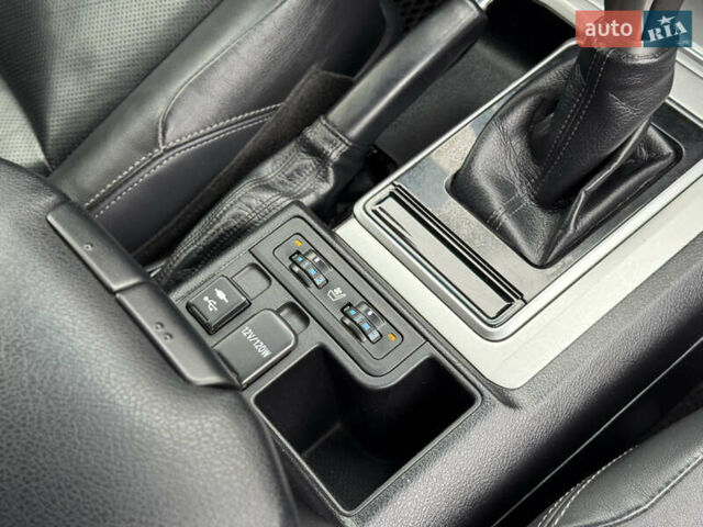 Серый Тойота Ленд Крузер Прадо, объемом двигателя 2.76 л и пробегом 125 тыс. км за 39950 $, фото 33 на Automoto.ua