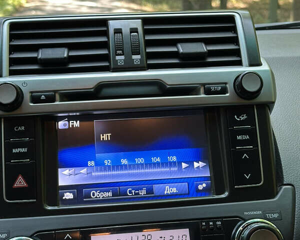 Сірий Тойота Ленд Крузер Прадо, об'ємом двигуна 2.76 л та пробігом 120 тис. км за 38100 $, фото 10 на Automoto.ua