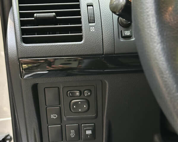 Сірий Тойота Ленд Крузер Прадо, об'ємом двигуна 2.76 л та пробігом 120 тис. км за 38100 $, фото 8 на Automoto.ua