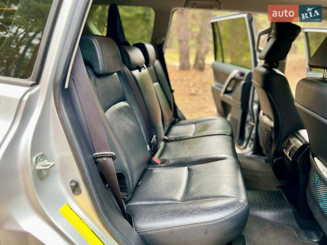 Сірий Тойота Ленд Крузер Прадо, об'ємом двигуна 2.76 л та пробігом 72 тис. км за 42000 $, фото 10 на Automoto.ua