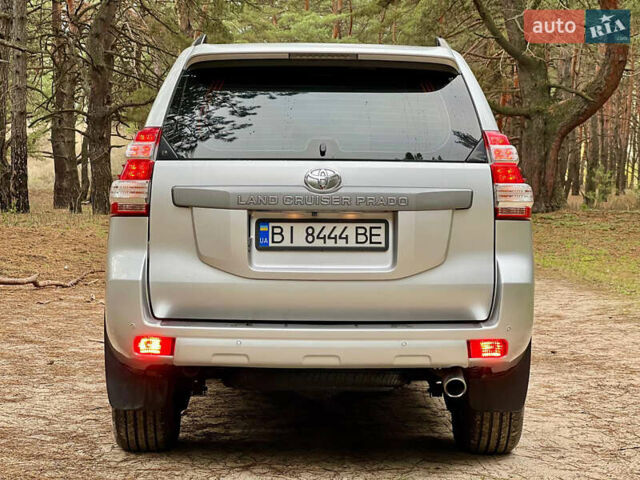 Сірий Тойота Ленд Крузер Прадо, об'ємом двигуна 2.76 л та пробігом 72 тис. км за 42000 $, фото 3 на Automoto.ua