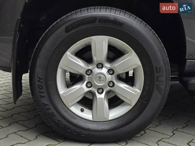 Сірий Тойота Ленд Крузер Прадо, об'ємом двигуна 2.7 л та пробігом 149 тис. км за 25499 $, фото 13 на Automoto.ua