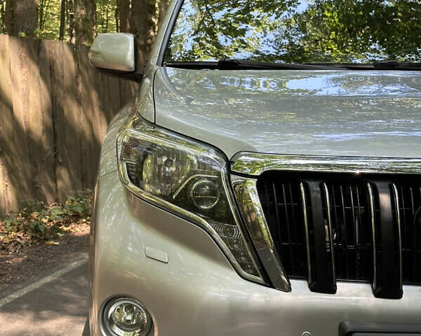 Сірий Тойота Ленд Крузер Прадо, об'ємом двигуна 2.76 л та пробігом 120 тис. км за 38100 $, фото 18 на Automoto.ua