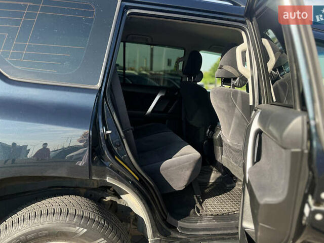 Серый Тойота Ленд Крузер Прадо, объемом двигателя 2.69 л и пробегом 134 тыс. км за 29300 $, фото 24 на Automoto.ua