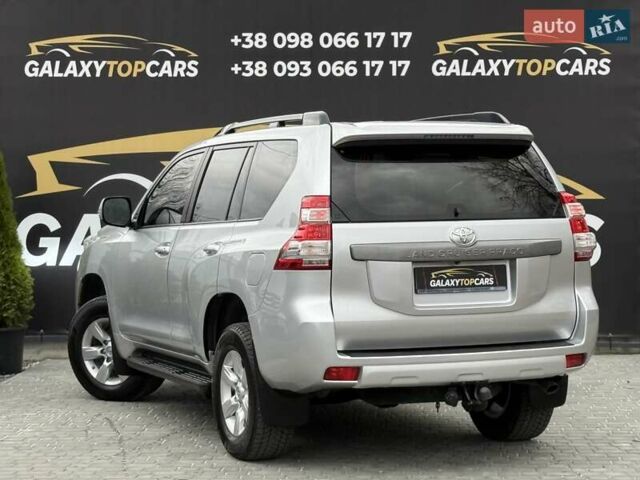 Серый Тойота Ленд Крузер Прадо, объемом двигателя 2.8 л и пробегом 219 тыс. км за 29900 $, фото 21 на Automoto.ua