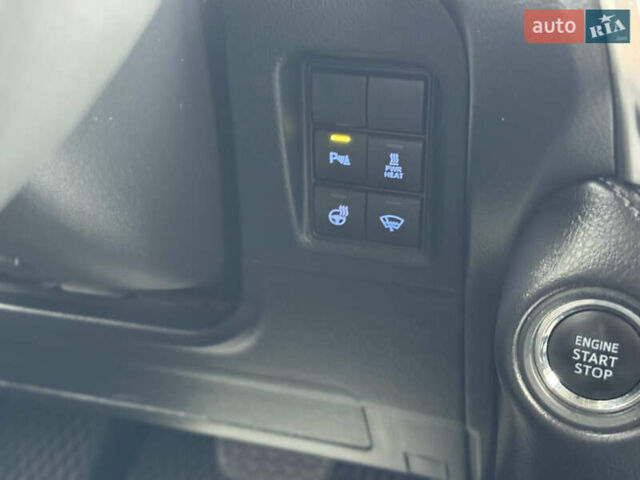 Серый Тойота Ленд Крузер Прадо, объемом двигателя 2.76 л и пробегом 125 тыс. км за 39950 $, фото 42 на Automoto.ua