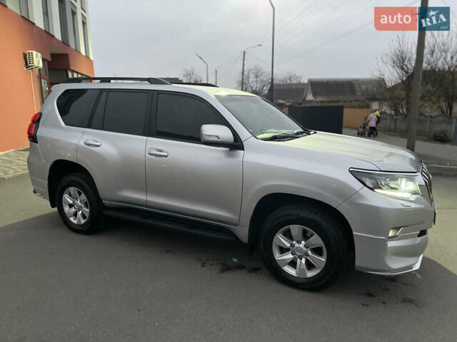 Серый Тойота Ленд Крузер Прадо, объемом двигателя 2.8 л и пробегом 144 тыс. км за 37000 $, фото 18 на Automoto.ua