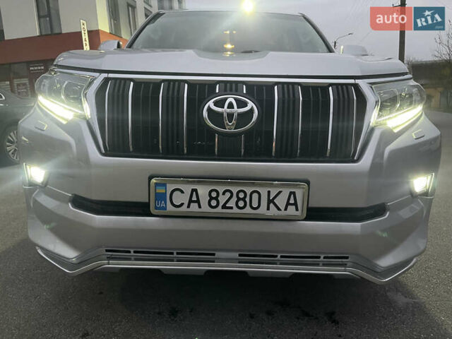 Серый Тойота Ленд Крузер Прадо, объемом двигателя 2.8 л и пробегом 144 тыс. км за 37000 $, фото 42 на Automoto.ua