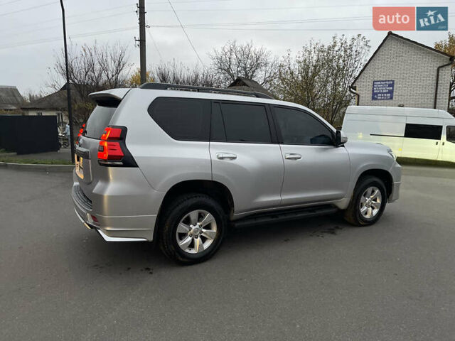Серый Тойота Ленд Крузер Прадо, объемом двигателя 2.8 л и пробегом 144 тыс. км за 37000 $, фото 15 на Automoto.ua