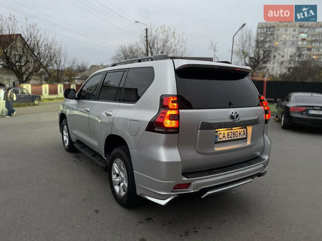 Серый Тойота Ленд Крузер Прадо, объемом двигателя 2.8 л и пробегом 144 тыс. км за 37000 $, фото 10 на Automoto.ua