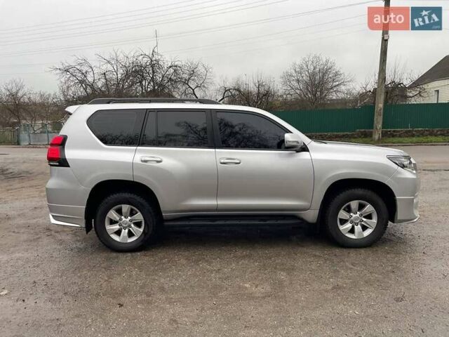 Серый Тойота Ленд Крузер Прадо, объемом двигателя 2.76 л и пробегом 145 тыс. км за 36500 $, фото 17 на Automoto.ua