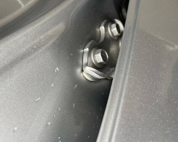 Серый Тойота Ленд Крузер Прадо, объемом двигателя 2.76 л и пробегом 145 тыс. км за 36500 $, фото 30 на Automoto.ua