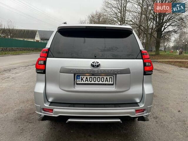 Серый Тойота Ленд Крузер Прадо, объемом двигателя 2.76 л и пробегом 145 тыс. км за 36500 $, фото 11 на Automoto.ua