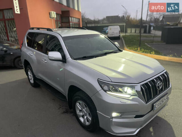 Серый Тойота Ленд Крузер Прадо, объемом двигателя 2.8 л и пробегом 144 тыс. км за 37000 $, фото 21 на Automoto.ua